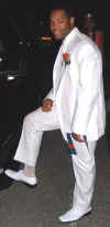 0032A_JW_White_Tux_SHNWHI-O_Socks_by_Navigator.jpg (135264 bytes)