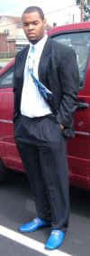 04A_Black_Suit_RoyBGSqT_by_Van.jpg (126339 bytes)