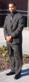 24A_JW_GrSt_BlkStASqT_stand_frt_LHS.JPG (71754 bytes)