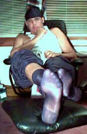 Thug_TNT_Bottoms_25a.jpg (20975 bytes)